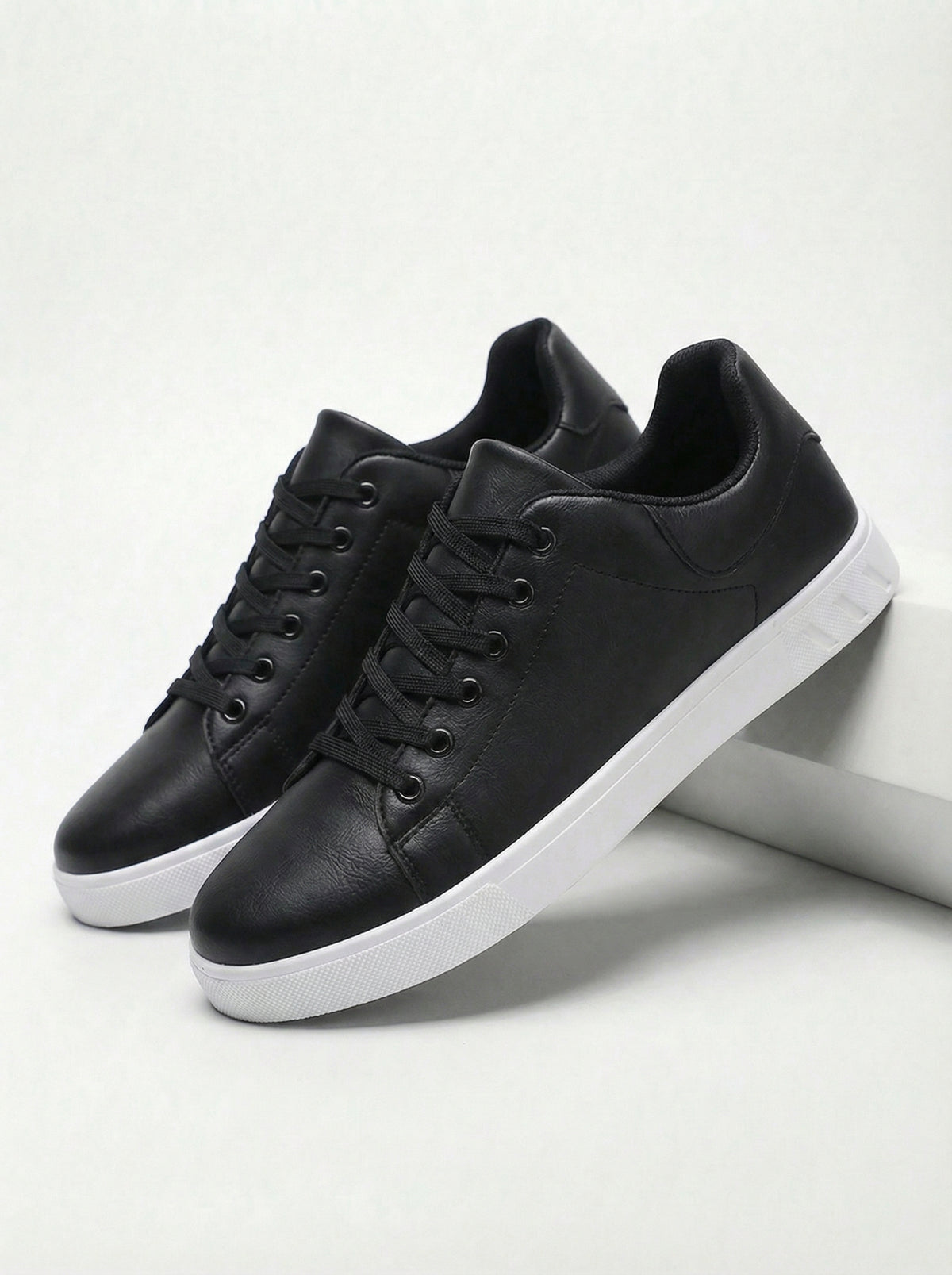Benson Classic Trainer - Midnight Black