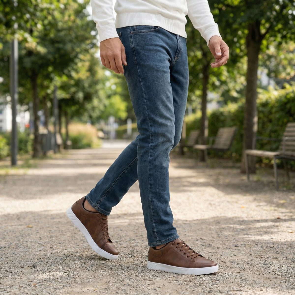 Benson Classic Trainer - Oak Brown
